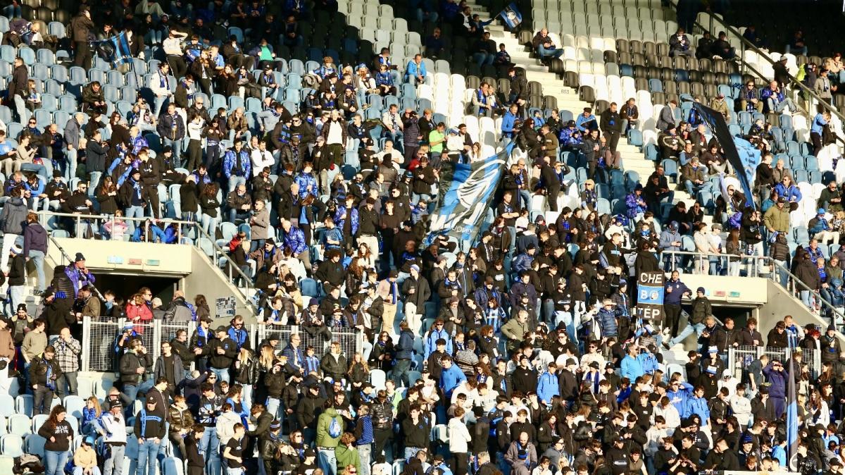 Dea, i quarti serviti all'ora del tè: il Grifone è una comparsa, ma il vero urlo è contro il "calcio spezzatino"