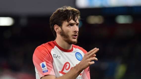 Ag. Kvaratskhelia: "Ama Napoli, in Italia mai in un altro club. Pensa solo allo scudetto"