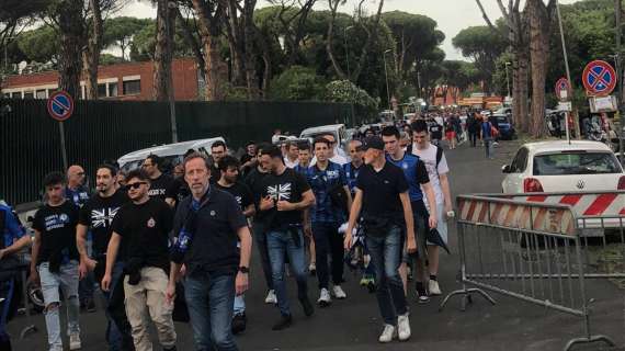 FOTO - I tifosi nerazzurri all'ingresso dell'Olimpico di Roma 