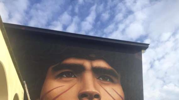 FOTO - Nuovo murales Maradona a Quarto: completata l'opera di Jorit