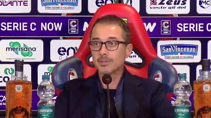 Crotone, Longo: "Stimo molto gli avversari perché hanno un carattere sbarazzino"
