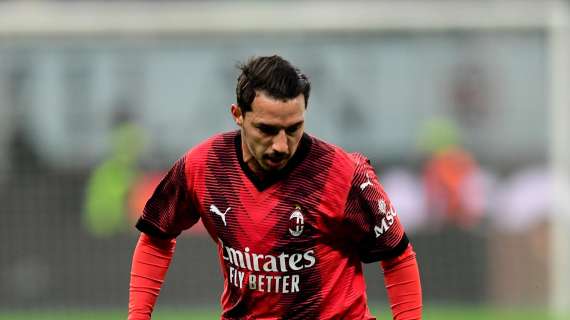 Milan, col Napoli tornerà Bennacer titolare. Dall'apice del gol in Champions all'attesa risalita