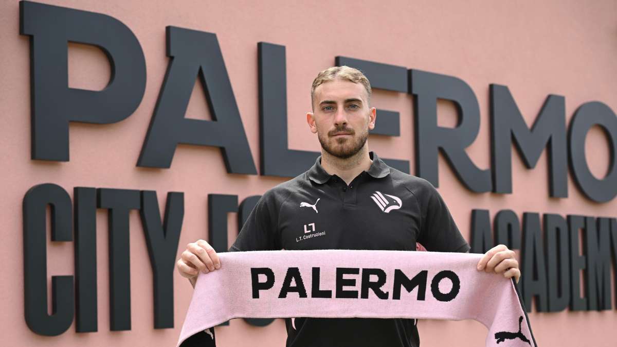 Giovane si presenta a Palermo: "Qui per crescere, darò tutto per Inzaghi"