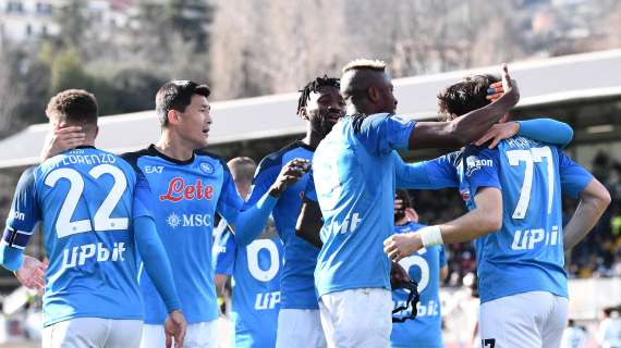 VIDEO - Napoli inarrestabile: 3-0 allo Spezia, Kvara-Osimhen show. Gli highlights
