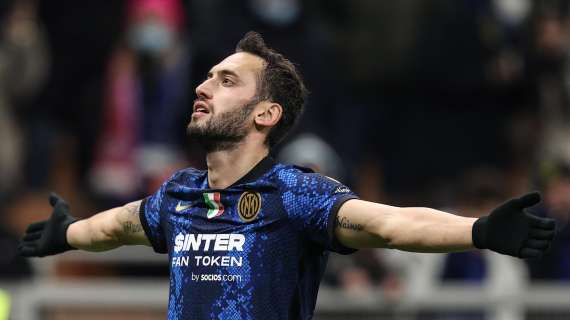Inter, Calhanoglu: "La Supercoppa è già il passato, stasera gara che vale per lo Scudetto"