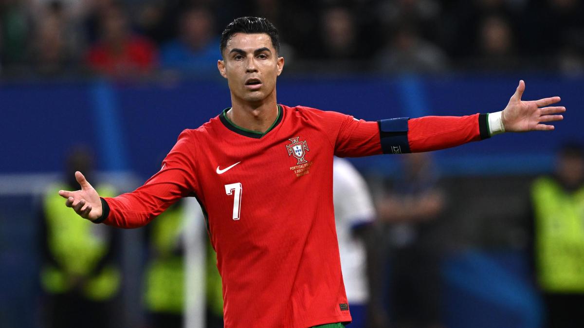 Ronaldo firma doppietta e stabilisce record gol nelle qualificazioni Mondiali