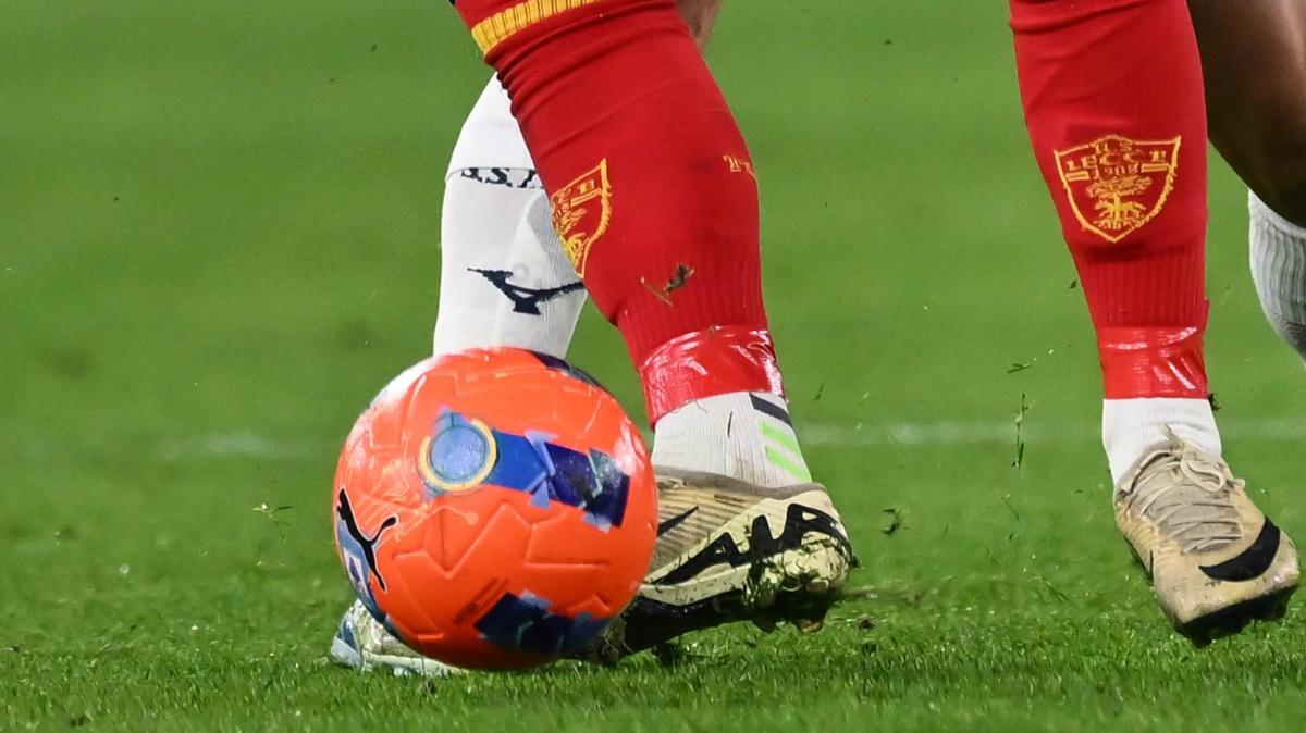 Caos pallone invernale, Criscitiello: "Bello da vicino, introvabile in campo. La Lega intervenga subito, persi 2 milioni di telespettatori"