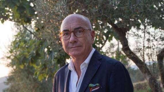 Juve vende e non compra. Milan scatenato, due colpi: già sostituiti Piatek e Rodriguez. Inter, no Pandev: last minute Slimani del Monaco.Con Petagna ecco il nuovo Napoli. Lazio aspetta Giroud. Fiorentina, Duncan e Igor. Caprari a Parma, via Gervinho