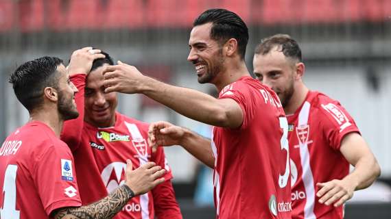 VIDEO - Terza vittoria consecutiva per il Monza di Palladino, Spezia ko: gol & Highlights