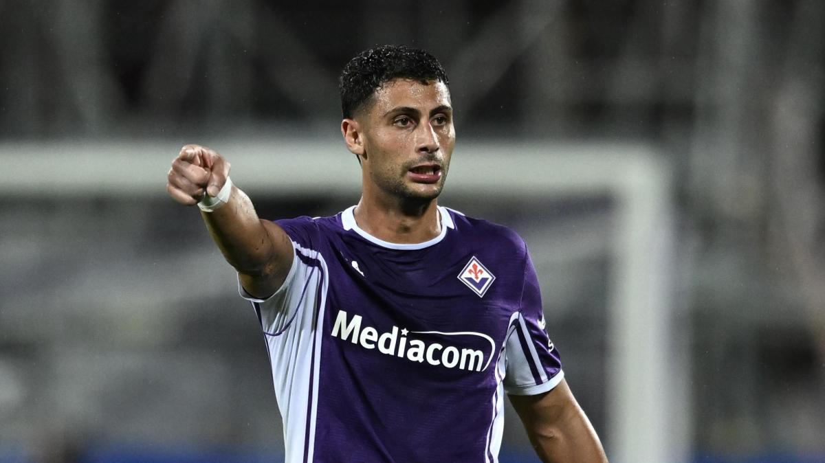 Mandragora in vetrina, la rivelazione dell'ex: «Lo vuole l'Atalanta, per questo la viola lo cede». La provocazione