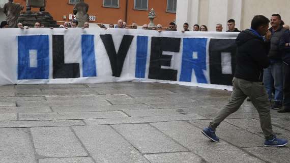 Addio Garlini, l'ultimo saluto tra lacrime e ricordi indelebili