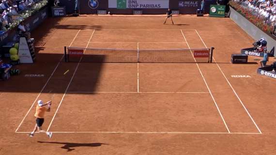 TASPORT24 - ATP Roma, Sinner vola agli ottavi, battuto De Jong in due set. Gli highlights
