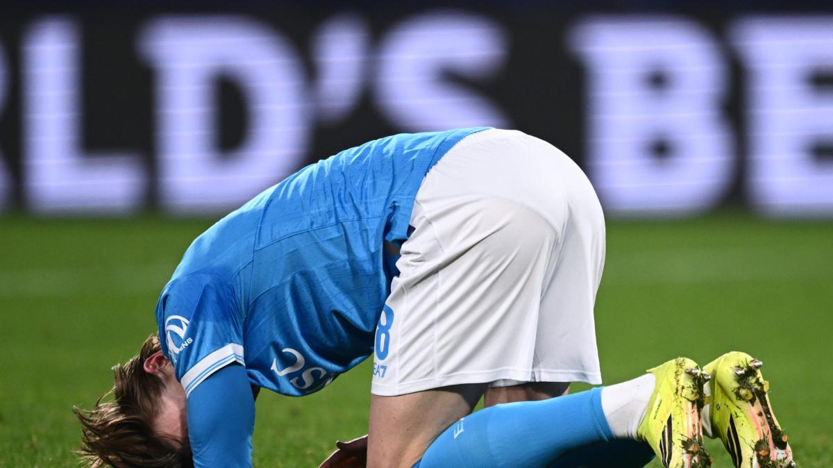 Napoli, cuore e beffa: il Chelsea passa 3-2 al Maradona. Conte fuori dall'Europa