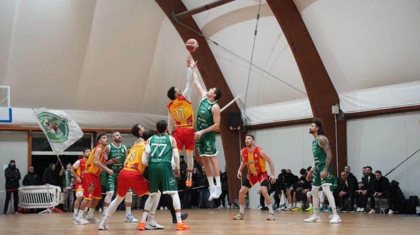 Scandone corsara a S. Antonio Abate. Antoniana battuta 54-74