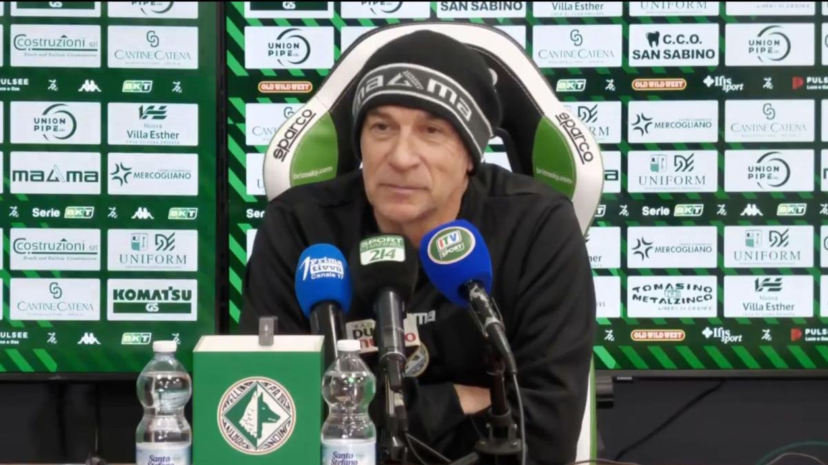 Ballardini in conferenza: "Abbiamo tutti i mezzi per raggiungere la salvezza, la squadra non sta male. I tifosi? Commoventi, meritano soddisfazioni"