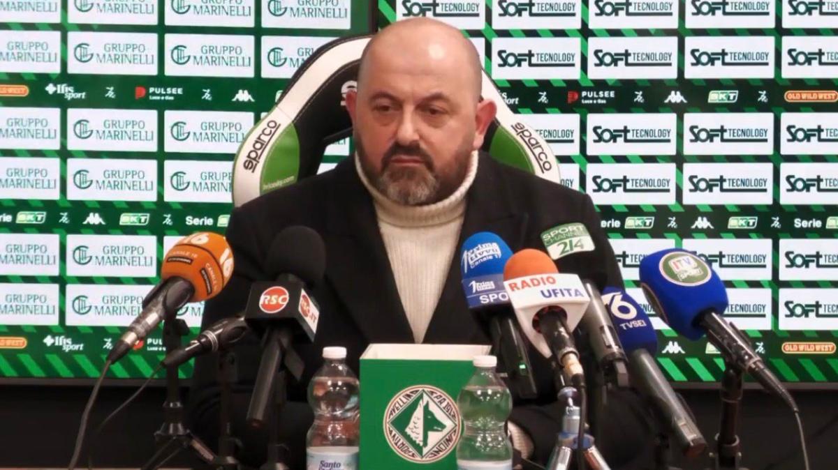 Il momento più difficile del campionato: urge una scossa, a Reggio Emilia chi siederà in panchina?