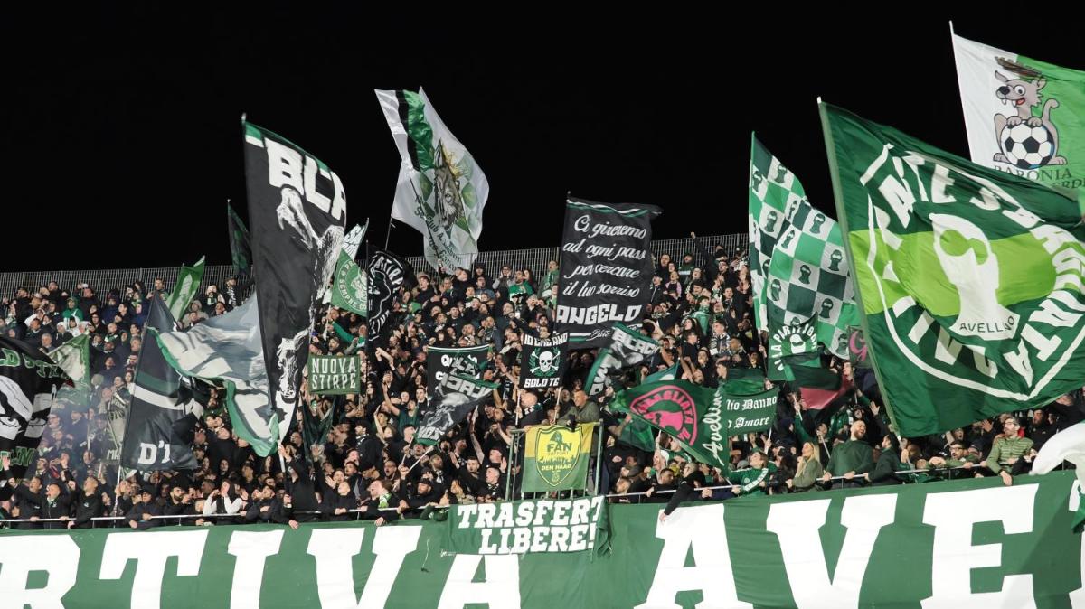 Fresta esulta sui social: "Vedere la felicità di questa gente mi riempie di gioia, sempre uno di voi"