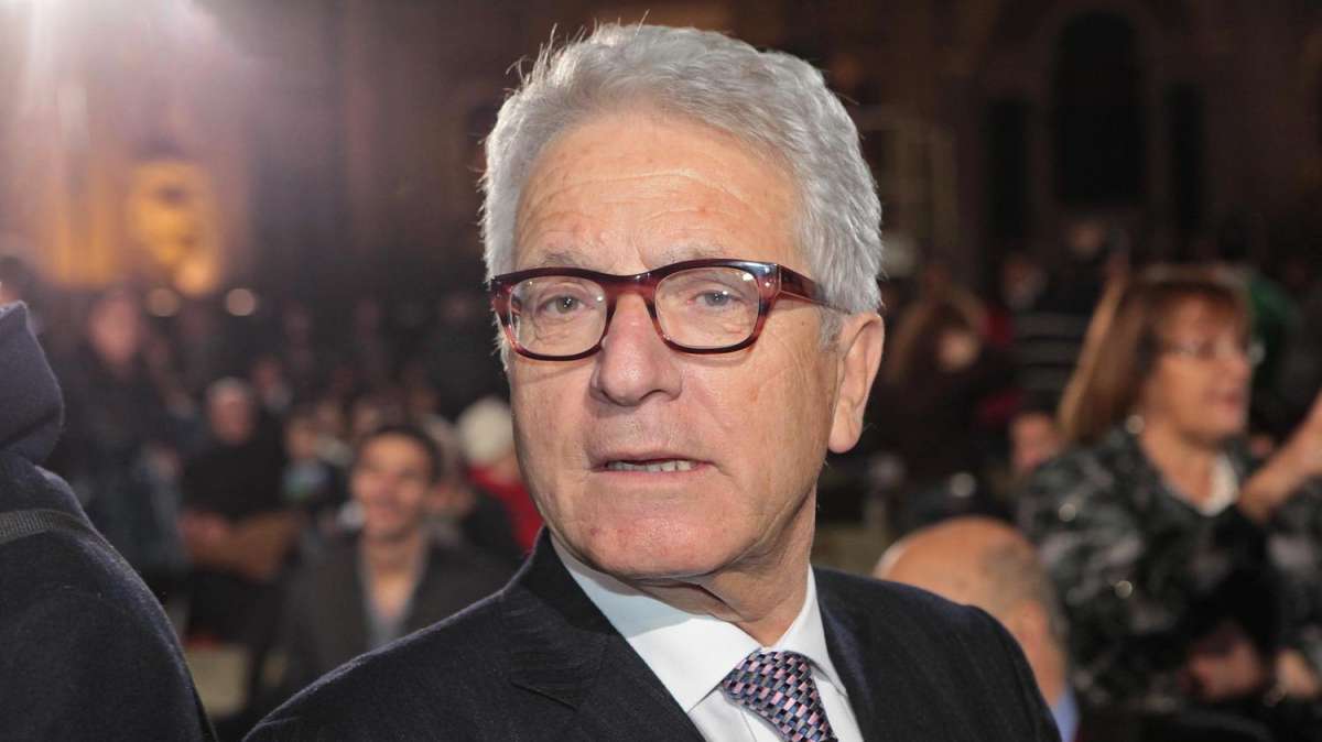 Bari, Matarrese dice addio