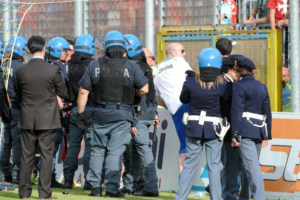 Bari-Avellino, stadio blindato, a presidiarlo circa circa duecento agenti