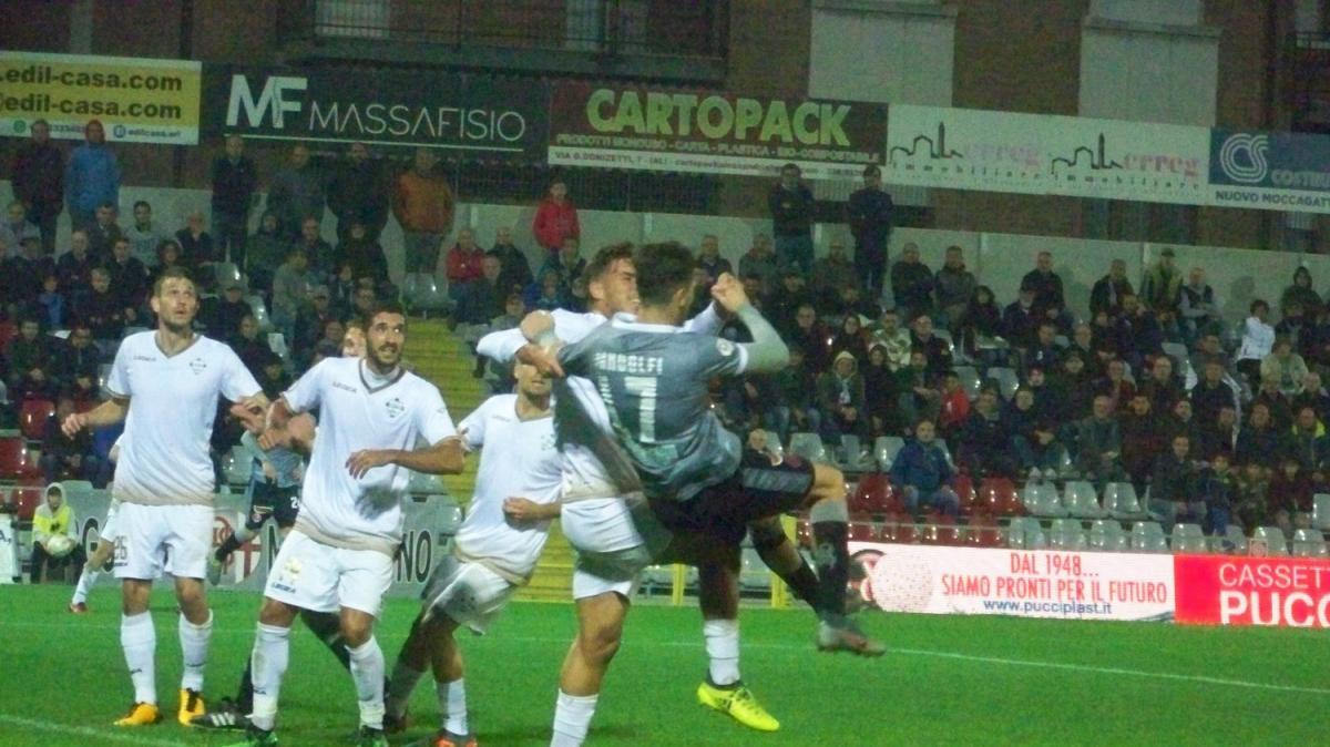 Pandolfi da Di Marzio: "Contratto depositato alle 20 e 50 secondi? Se ci penso ho ancora l'ansia, ho passato..."