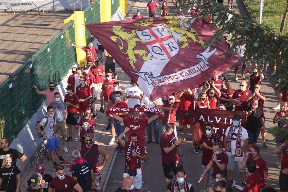 Playoff Lega Pro: sarà Reggiana-Bari la finale per la Serie B