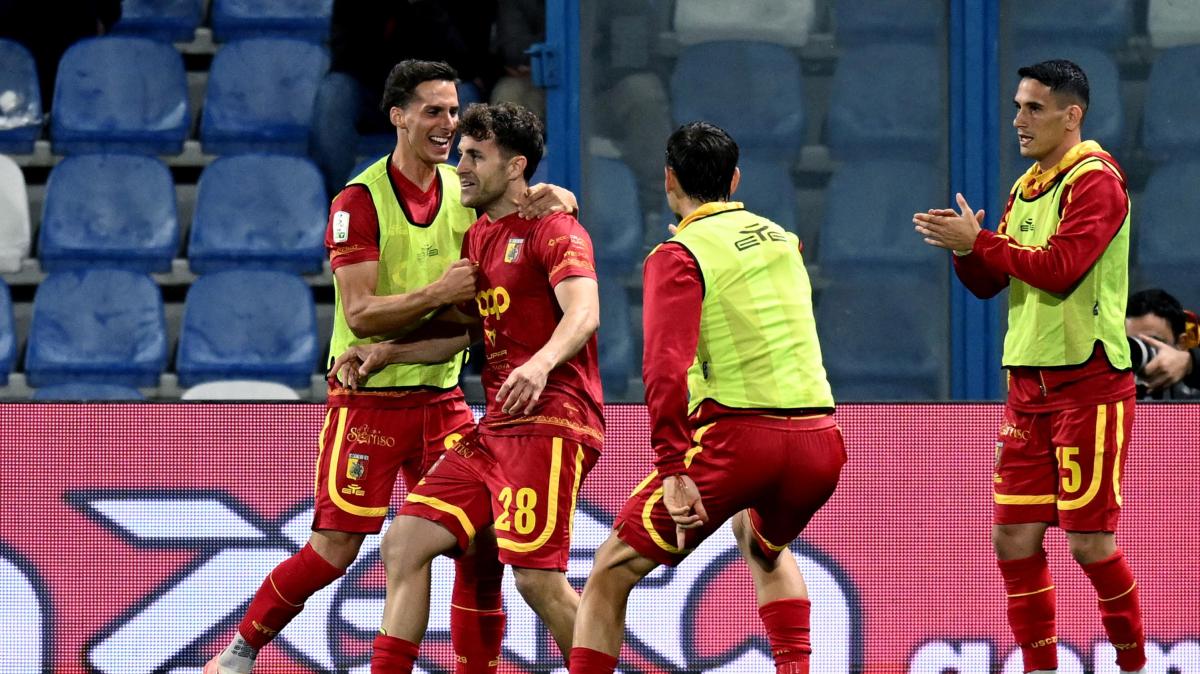 Stasera torna la B con Catanzaro-Pescara, gratis su Dazn