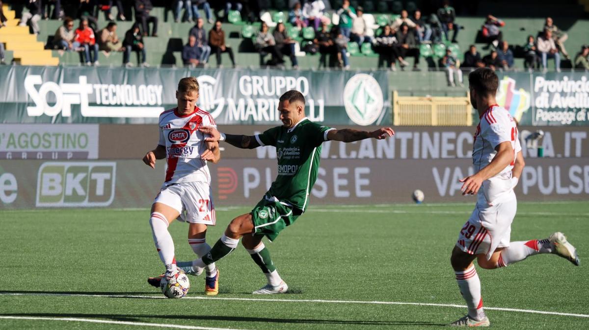 Ferretti (ds Brescia): "Convinti del valore dei nuovi acquisti, Crespi ha un grande potenziale"