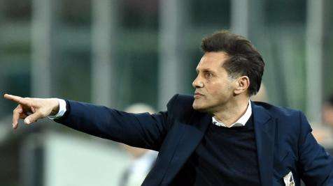Novellino non convince del tutto, Marino sponsorizza De Caio, Gautieri si offre. Ma non si esclude una fiducia a tempo a Toscano