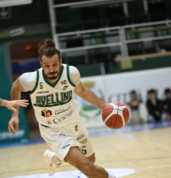 Avellino Basket esame superato: Livono al tappeto
