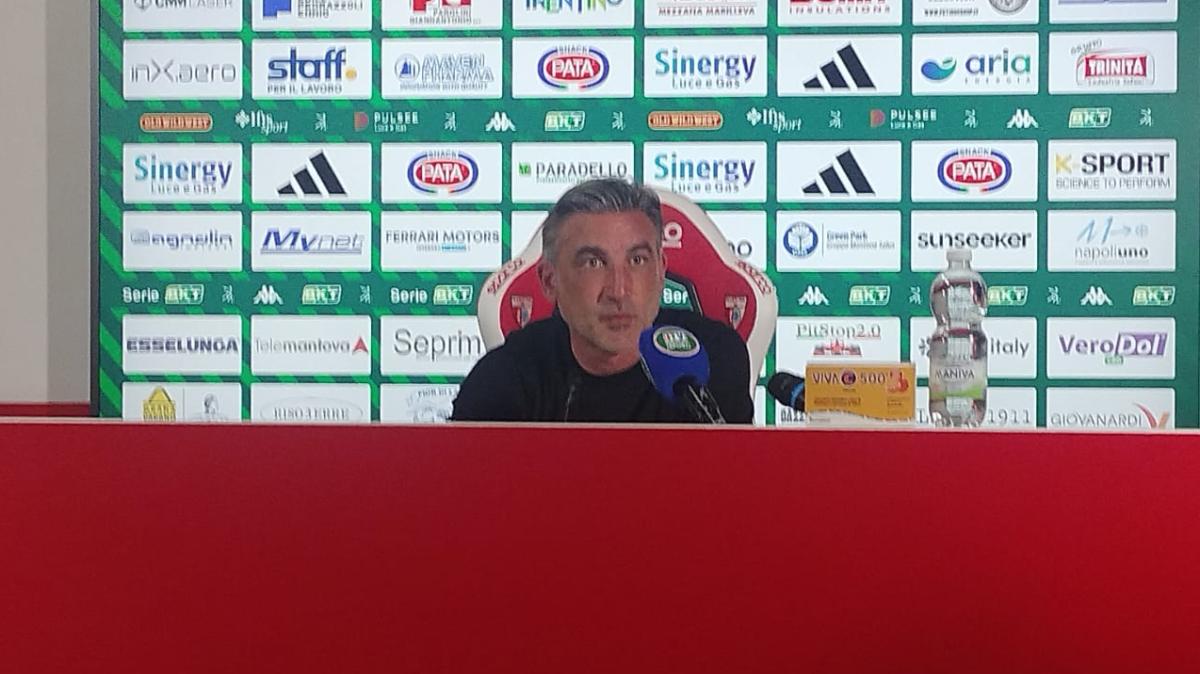 Mantova, Modesto in conferenza: "Il gol ci ha tagliato le gambe, ma non deve succedere"