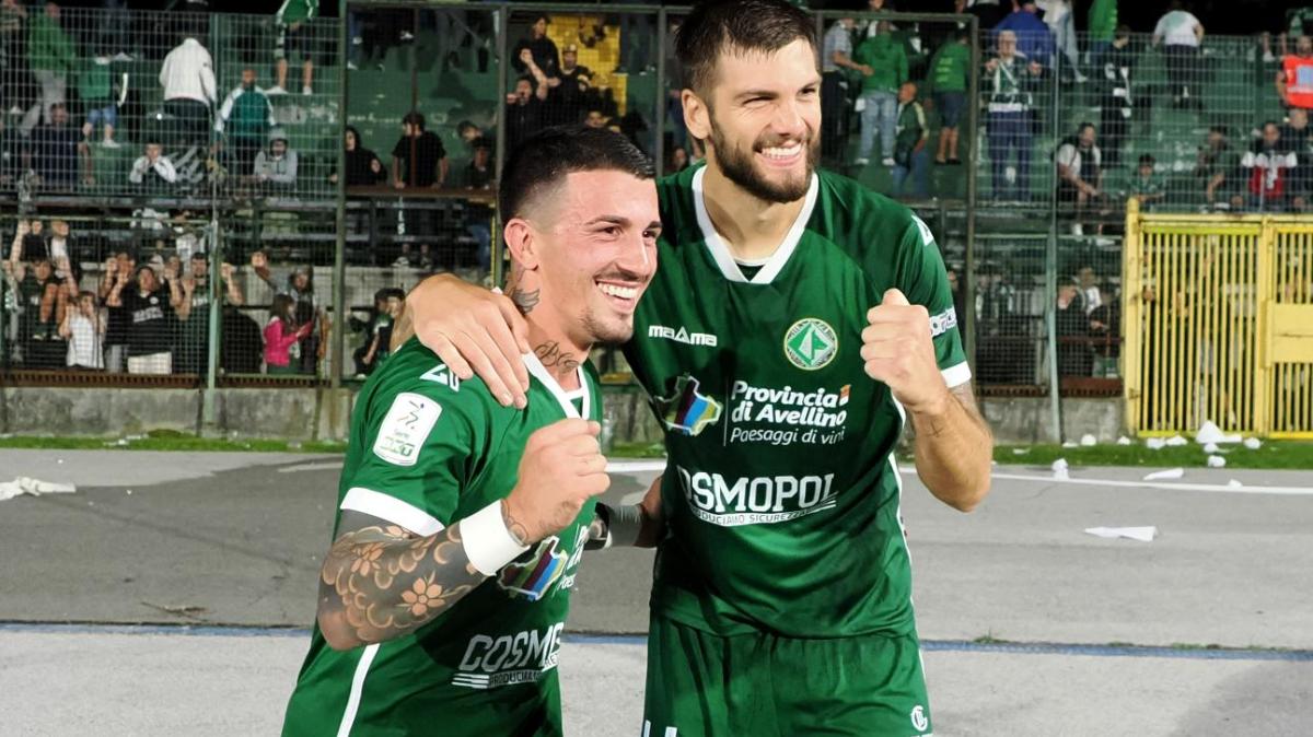 FISCHIO FINALE - L'Avellino strappa un punto a Pescara, atteggiamento positivo dei Lupi