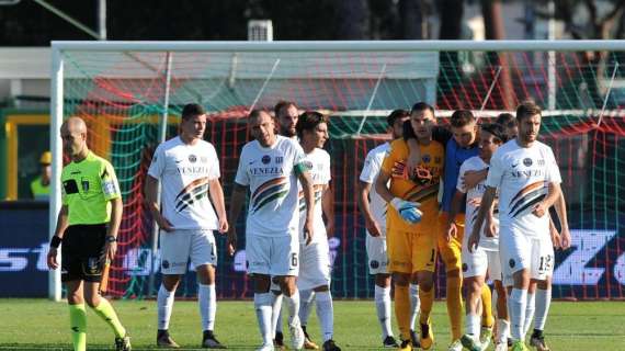 Serie B, play off: La Gumina-Marsura, finisce 1-1 tra Venezia e Palermo