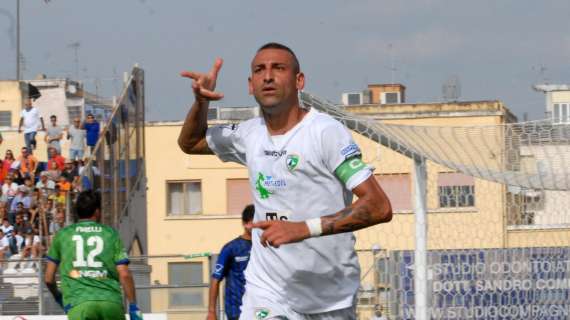 Avellino-Livorno 2-1, Castaldo e Comi rimontano il Livorno. Ed è festa