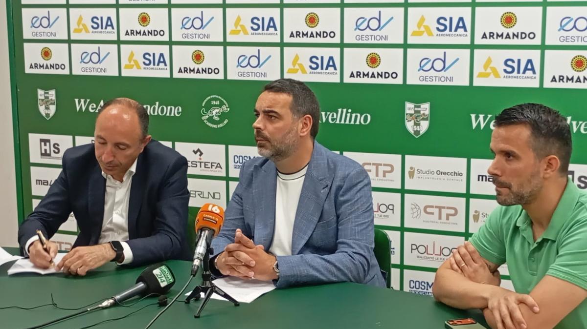 Scandone, il presidente Trasente: "Festeggiamo l'unione di un popolo e una città. Abbiamo il progetto Scandone 2030". Sulla fusione con l'Avellino Basket...