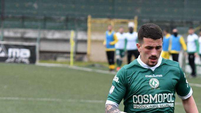 FISCHIO FINALE - L'Avellino si regala una notte da sogno, prima vittoria in campionato!