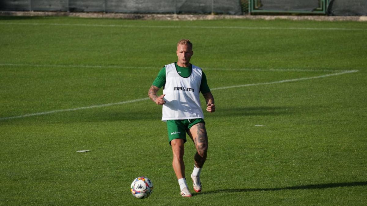 Panico: "Ho accettato subito la Ternana, avevo voglia di giocare. Biancolino? Ha fatto le sue scelte..."