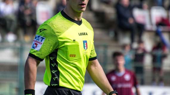 Carrarese-Avellino affida ad un fischietto di Palermo 