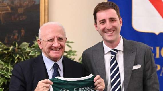 L'Avellino Basket ricevuta e premiata dal Governatore della Campania De Luca