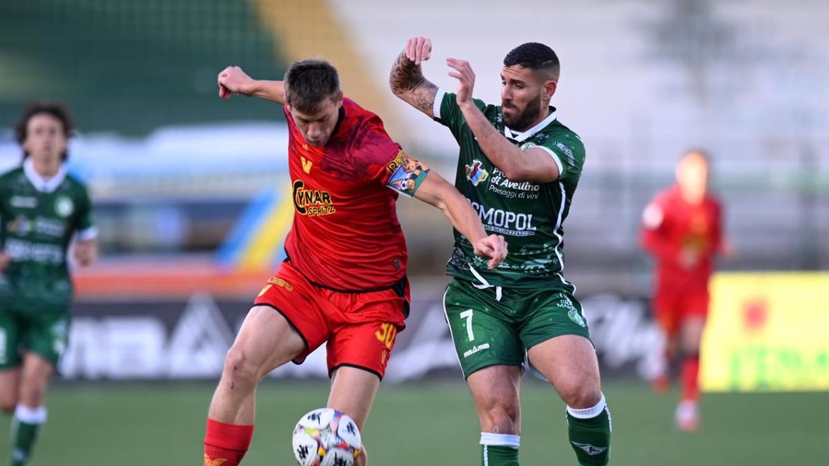 Giudice sportivo: un turno di stop per Tutino e Le Borgne