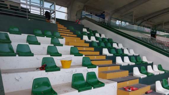 Avellino, iniziata l'installazione dei sediolini allo stadio Partenio-Lombardi