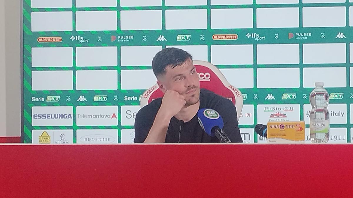 Favilli in conferenza: "Sono felicissimo, il peggio è passato. Venerdì vogliamo vincere"