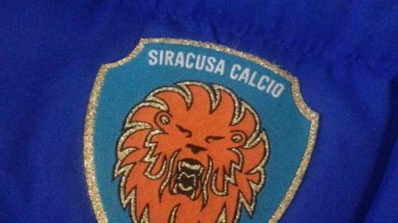Serie C, -6 all'iscrizione: a Lucca e Siracusa è corsa contro il tempo. Il Foggia trema