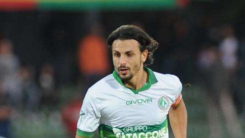Ternana-Avellino 0-3: Arini strepitoso, spietati gli attaccanti, regge la difesa