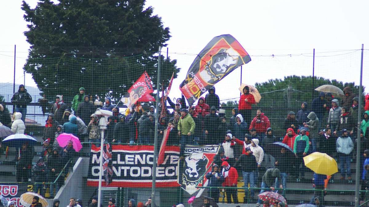 Riapre la Curva Nord, ma solo per i tifosi molossi