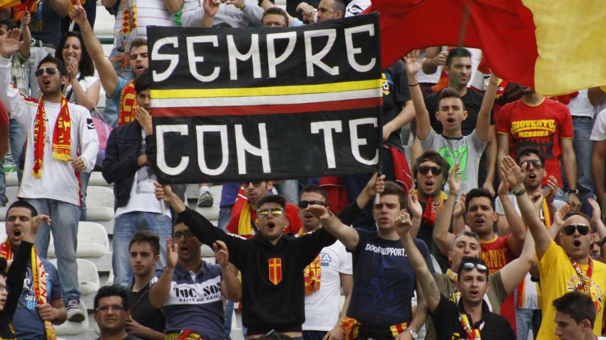 "Brindiamo con i lupi", anche Messina in festa per la promozione dell'Avellino