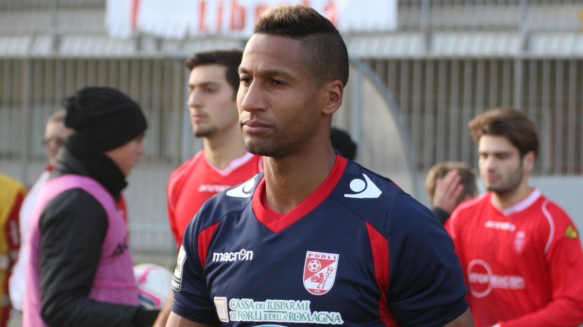 Tragedia nel calcio: trovato morto Christian Jidayi, fratello di William