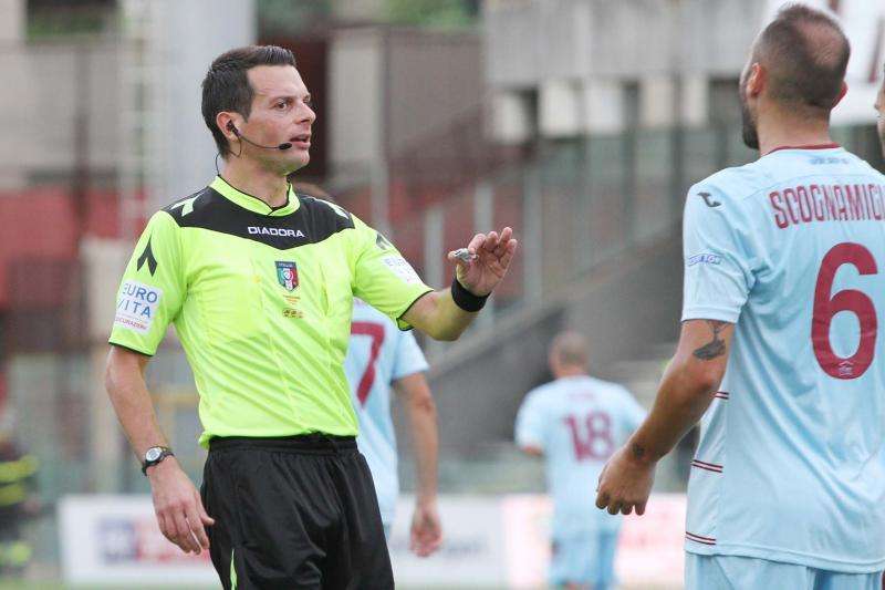 Avellino-Frosinone affidata a Pezzuto di Lecce