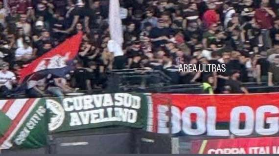 FOTO - Prosegue l'amicizia Avellino-Bologna: striscione in occasione della finale di Coppa Italia