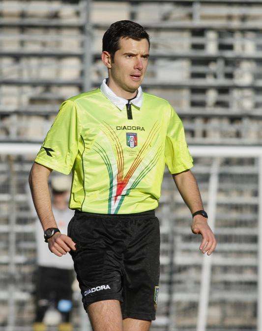 Avellino, torna Ghersini: l'arbitro della promozione in B