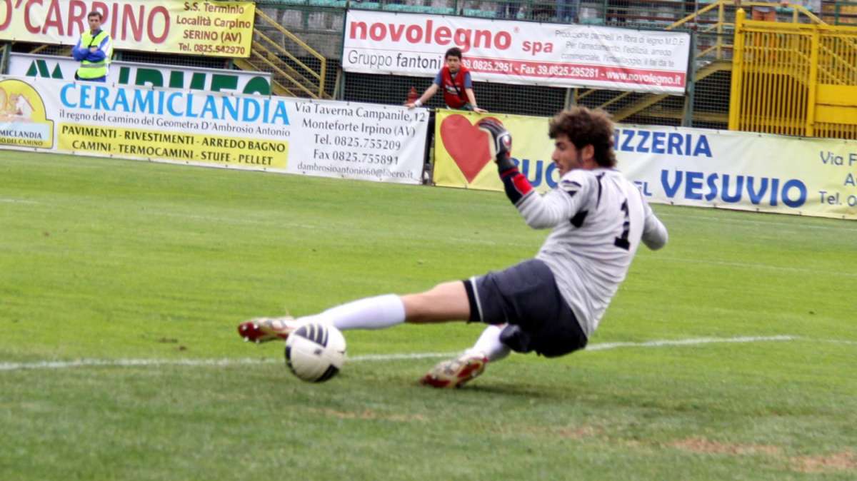 UFFICIALE: Terracciano in prestito all'Avellino